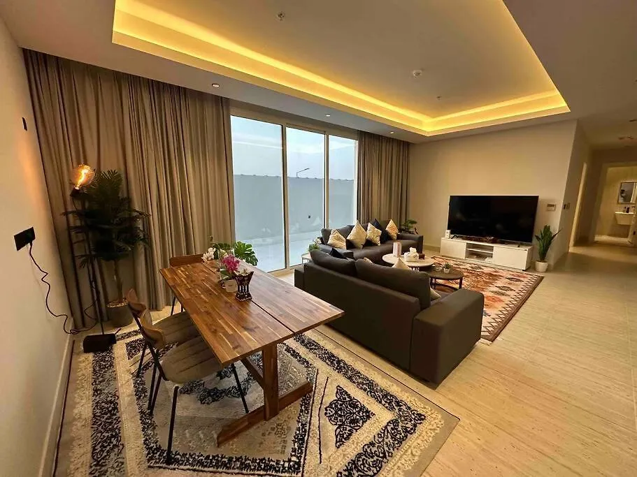 アパート Great Luxary Apt In Almajdeah With Roof リヤード